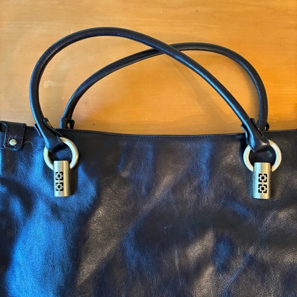 Trina Turk Black Leather Manhattan Large Shoulder Bag Tote - Picture 2 of 14